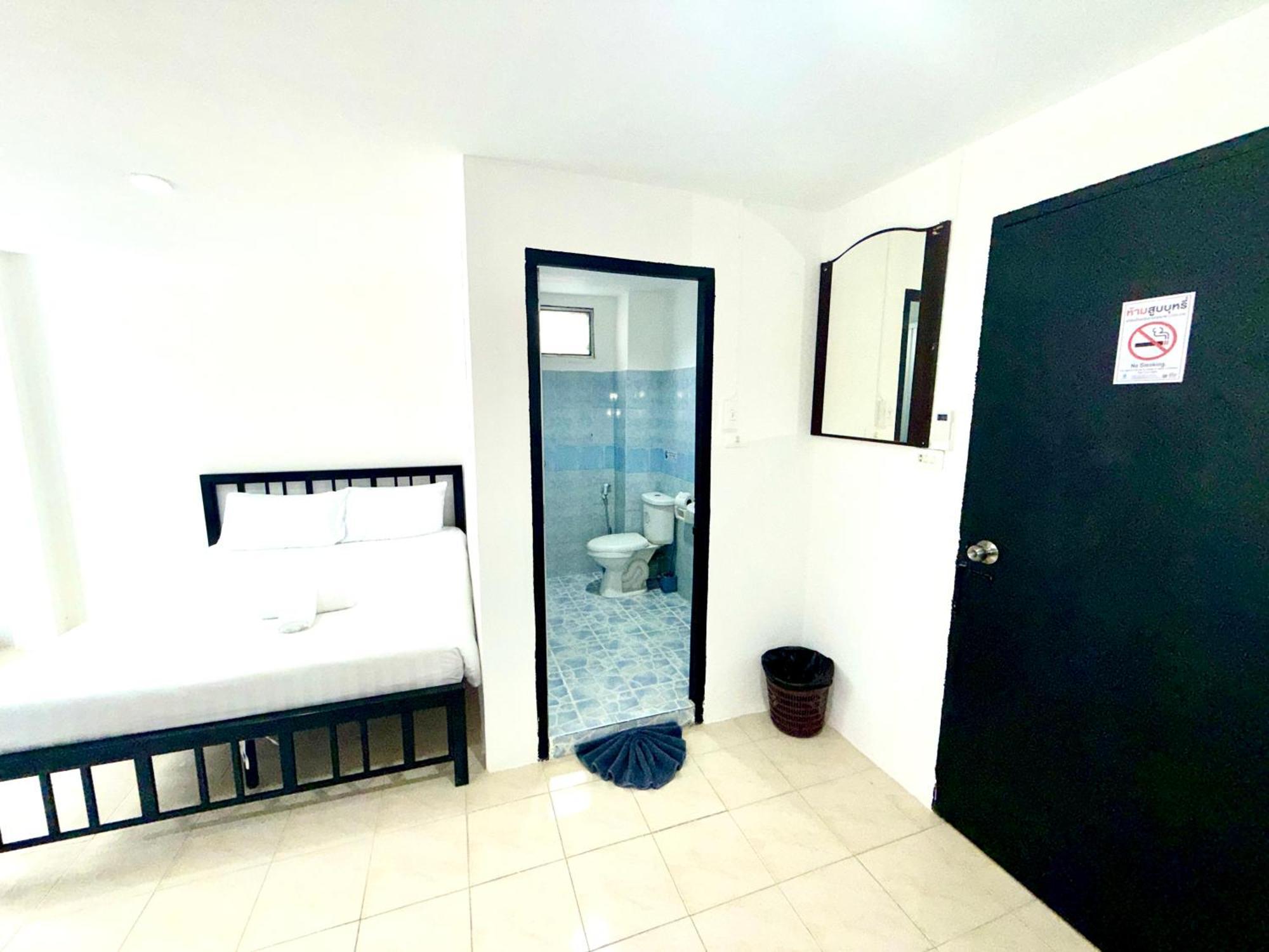 Patong Canal Villa 312 Exterior photo